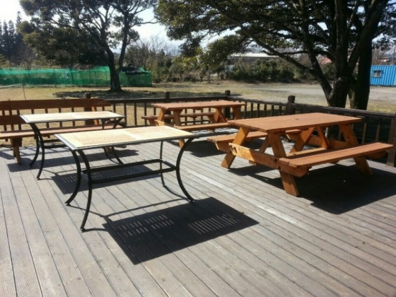 <span class='galleria_span'> </span><br />