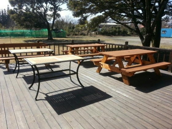<span class='galleria_span'> </span><br />